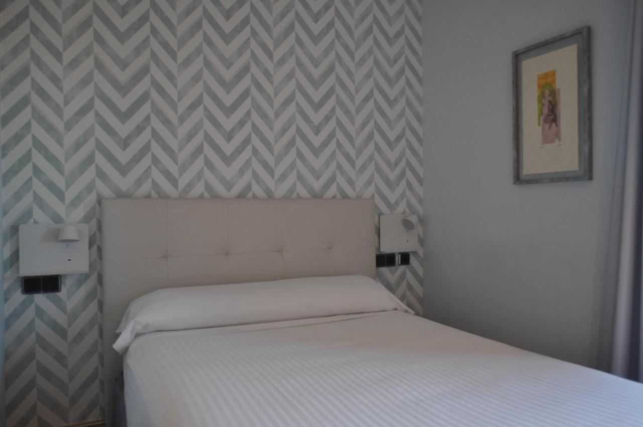 Hotel Soria Plaza Mayor Екстер'єр фото